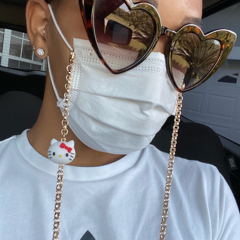 Hello Kitty Mask chain - Picture 2 of 2